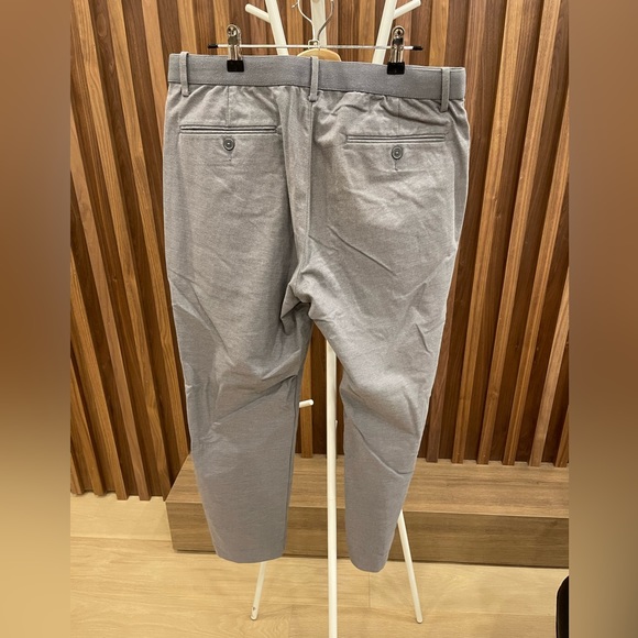 Uniqlo dress pant - Picture 2 of 2